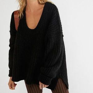 NWT Free People Blue Bell V Neck Sweater